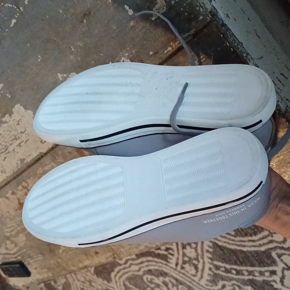 🔥🔥🔥Kenneth Cole Neoprene Kam Stripe Witt sneaker size 8 - Picture 7 of 12